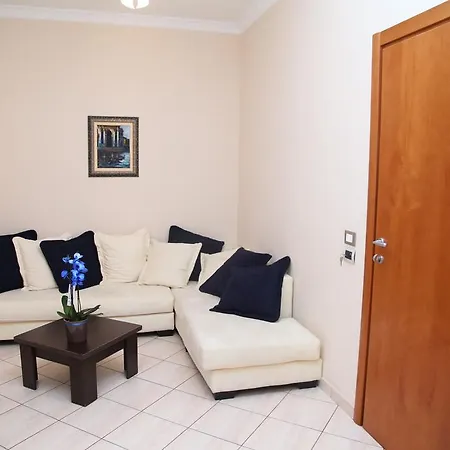 Pavaresia Hotel 4*