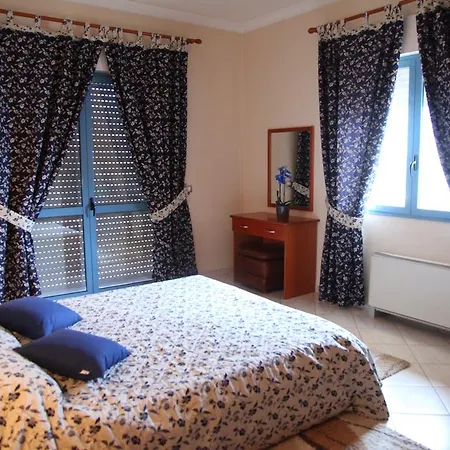 Pavaresia Hotel