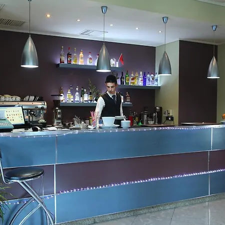 Pavaresia Hotel 4*
