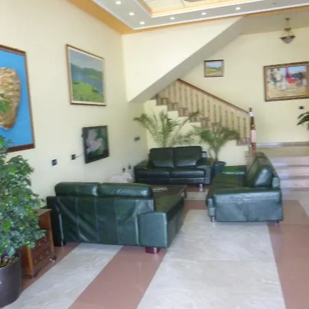 Pavaresia Hotel