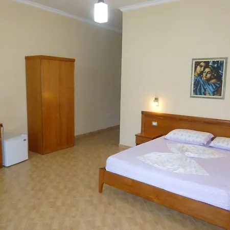 Pavaresia Hotel 4*