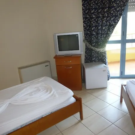 Pavaresia Hotel Vlore